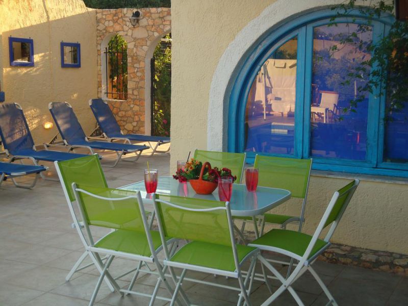 Florita Apartments 3*