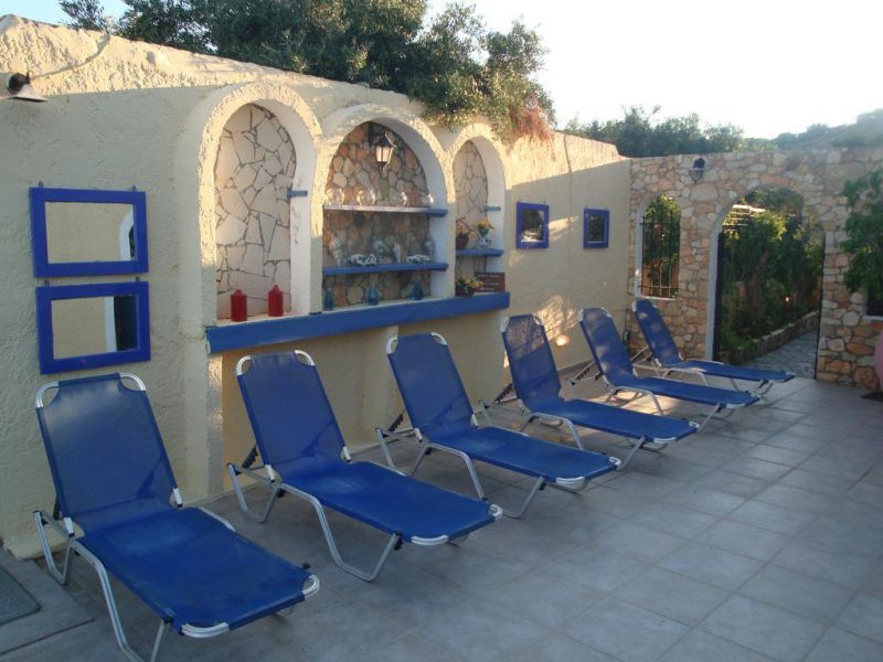 Florita Apartments 3*