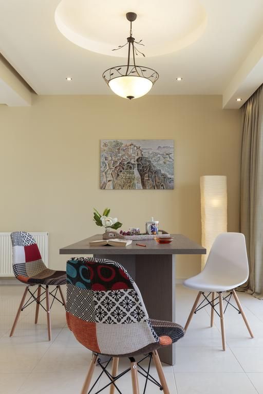 Fotelia Villa 4*