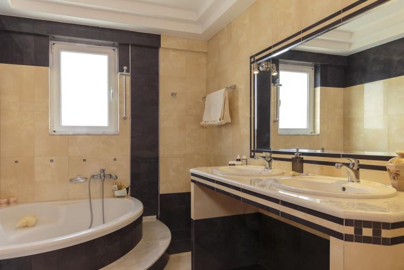 Fotelia Villa 4*
