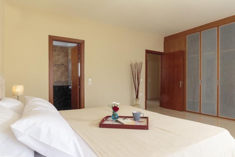 Fotelia Villa 4*