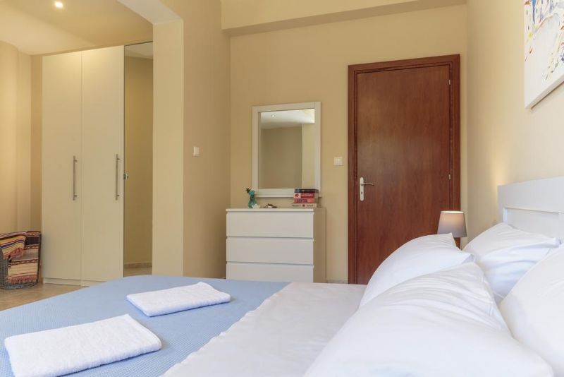 Fotelia Villa 4*