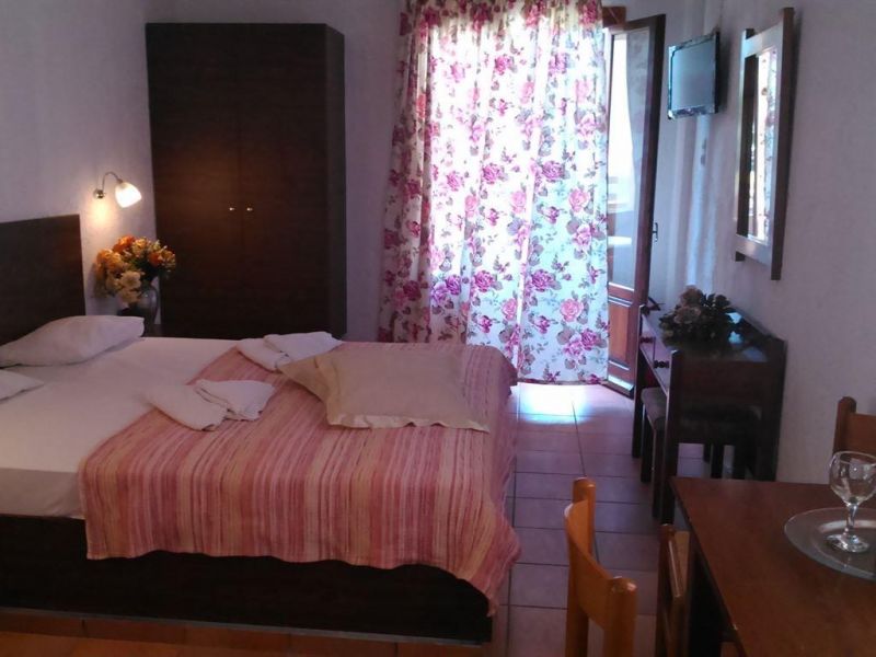 Fotula Apt 3*