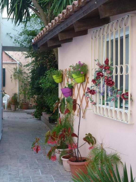 Galini Studios Apt 2*