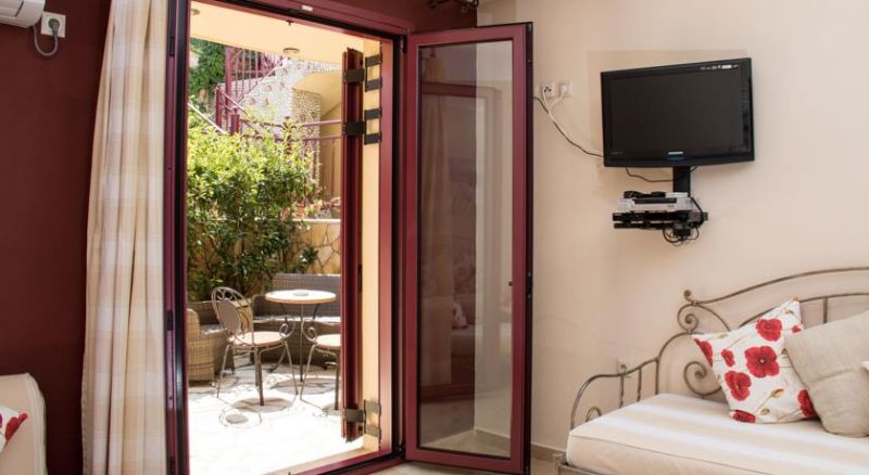 Greka Ionian Suites & Villa 3*