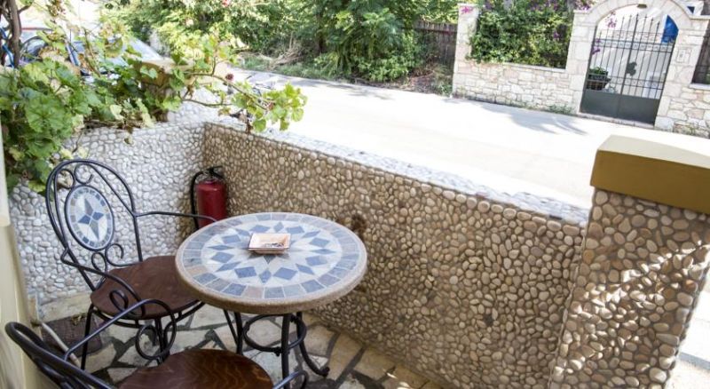 Greka Ionian Suites & Villa 3*