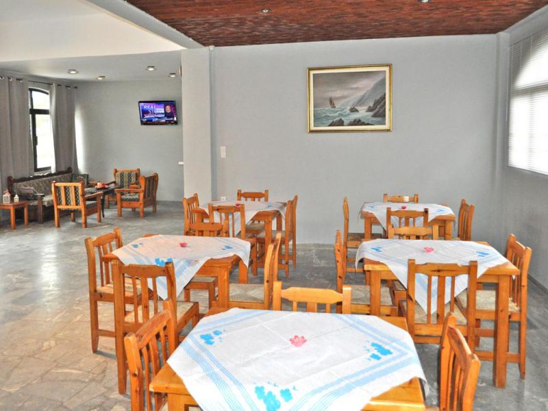 Greta Beach 3*