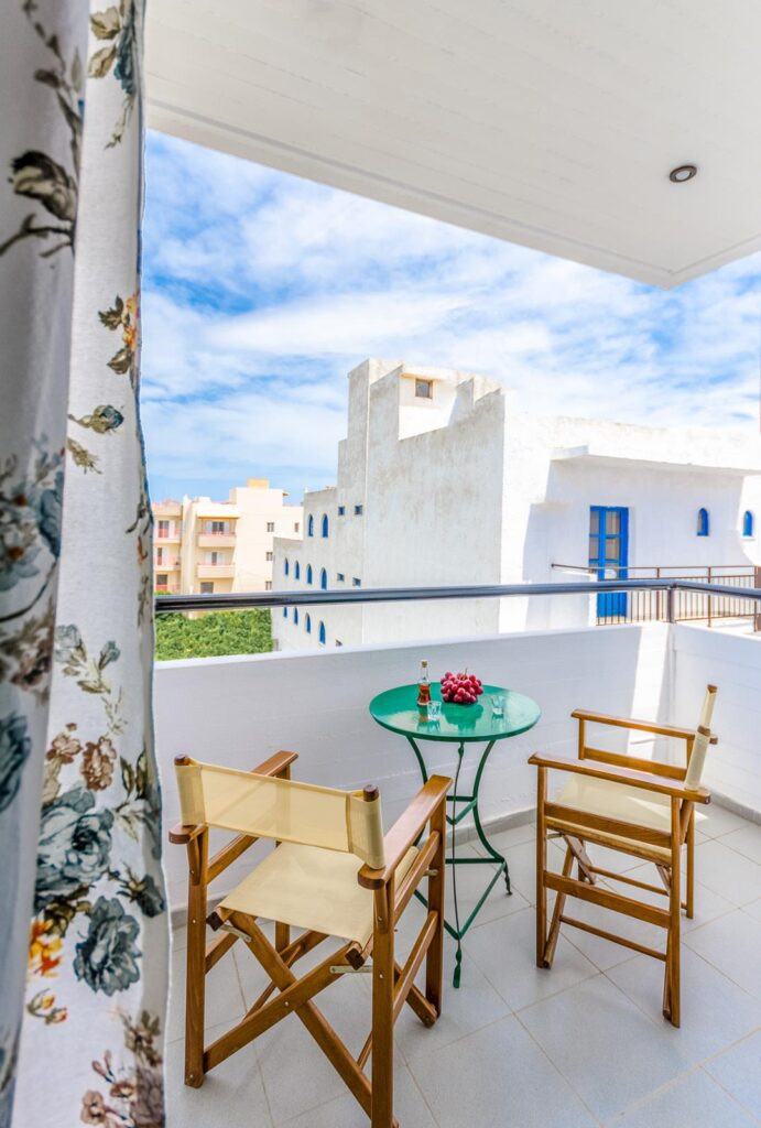 Happiness Apartments 3*