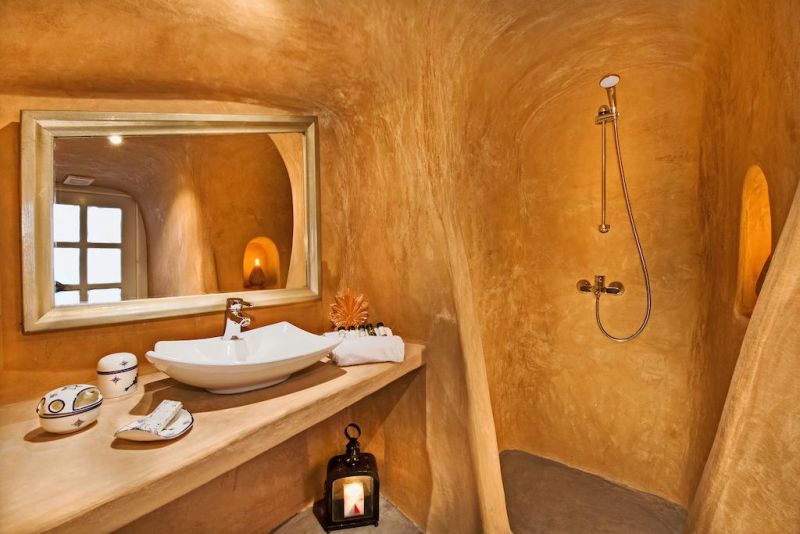 Heliophos Boutique 4*