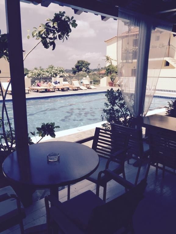 Hermes Apartments 2*