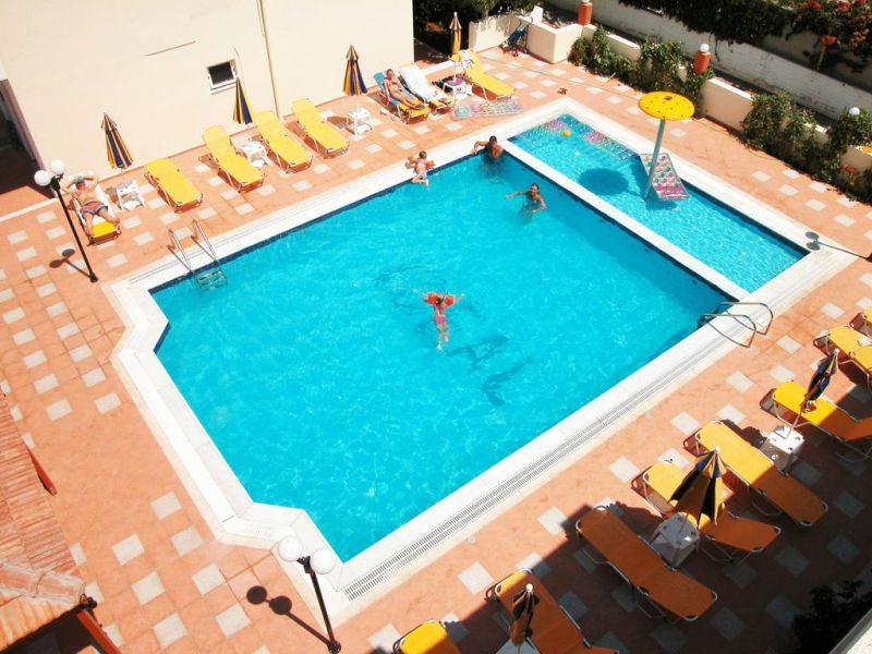 Ideal Apart Hotel 2*