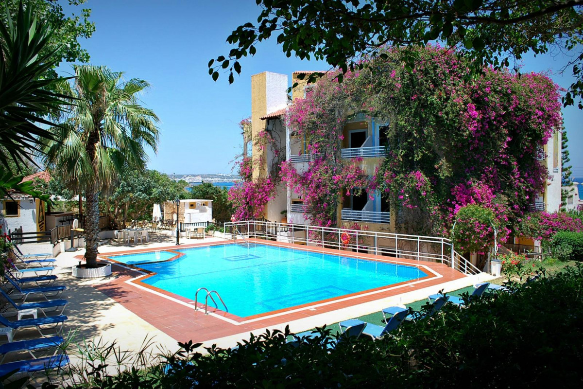 Iliostasi Beach Apartments 2*