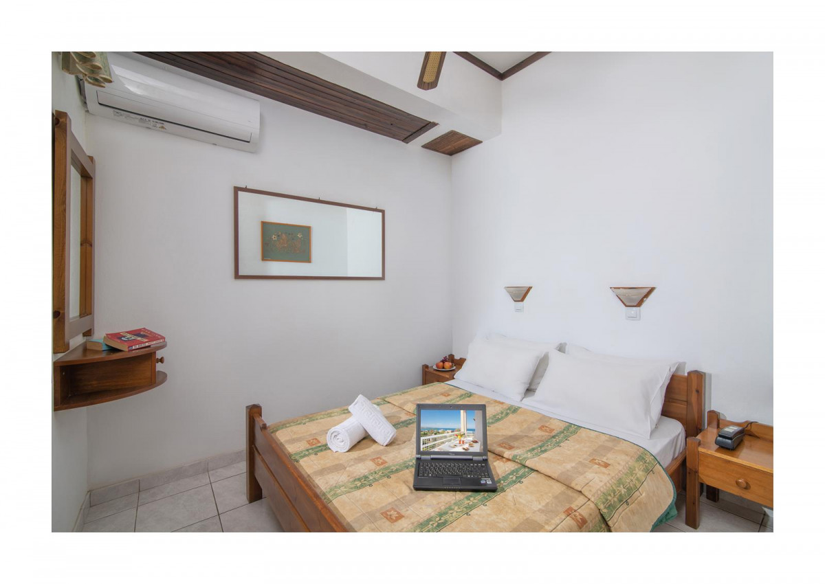 Iliostasi Beach Apartments 2*