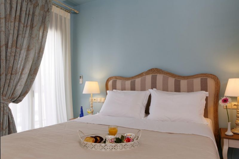Ionia Suites 4*