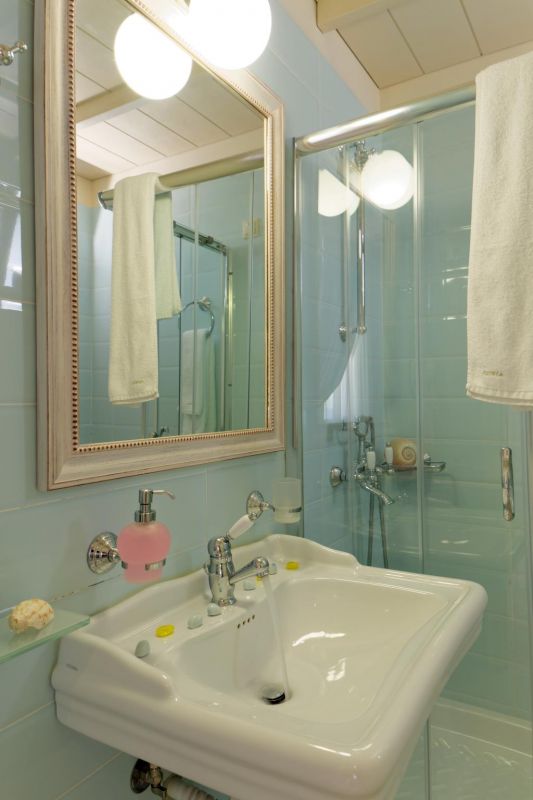 Ionia Suites 4*