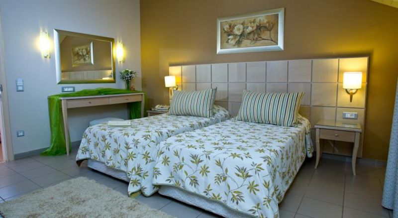 Ionian Plaza 3*