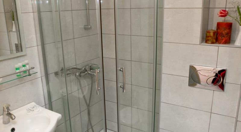 Ionian Plaza 3*