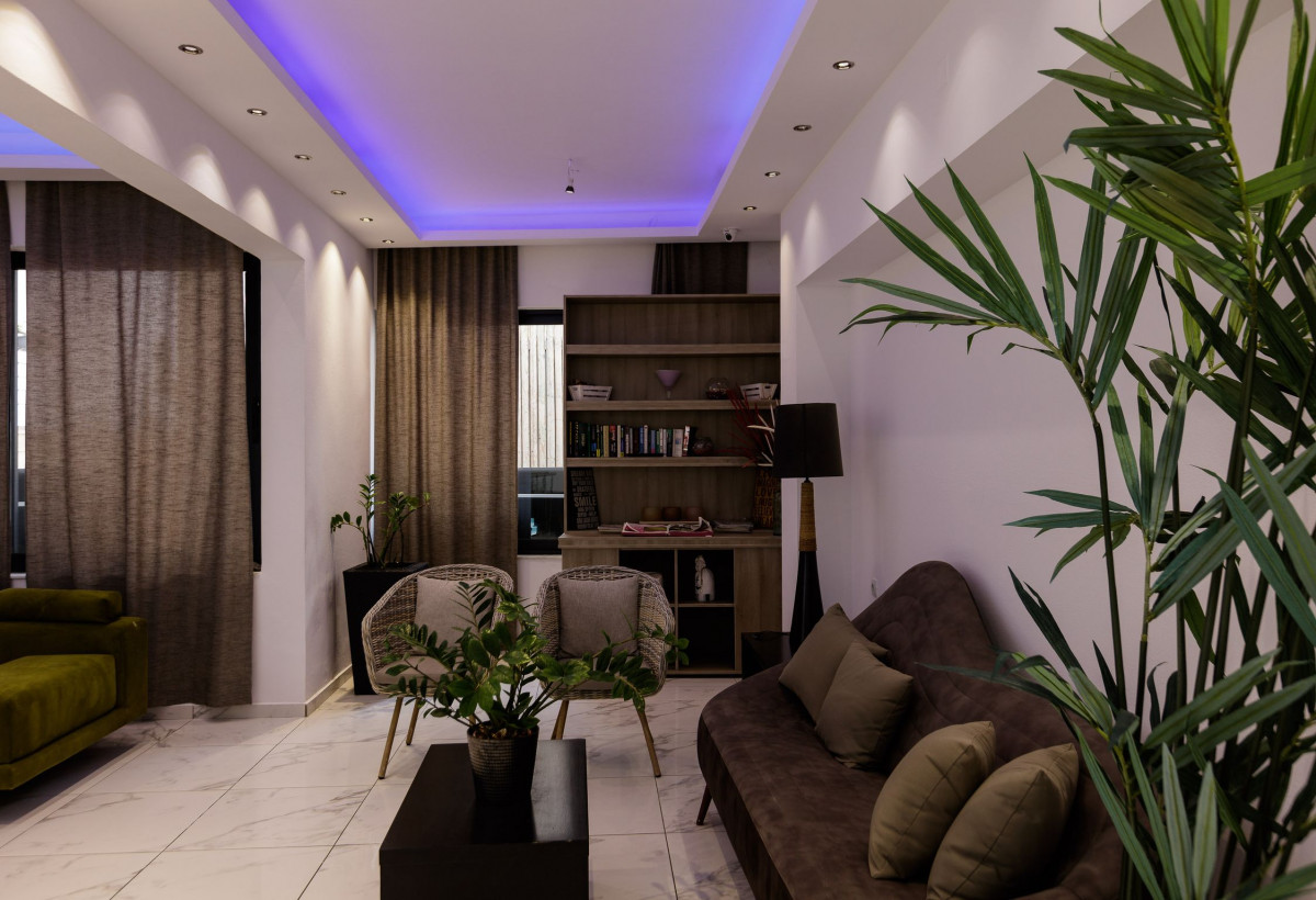 Kahlua Sea View Suites 4*