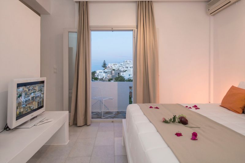 Kanales Rooms & Suites 4*