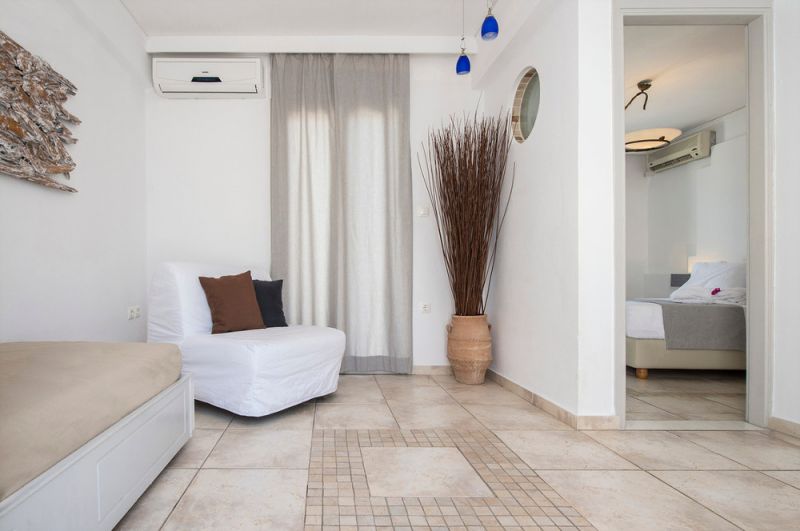 Kanales Rooms & Suites 4*