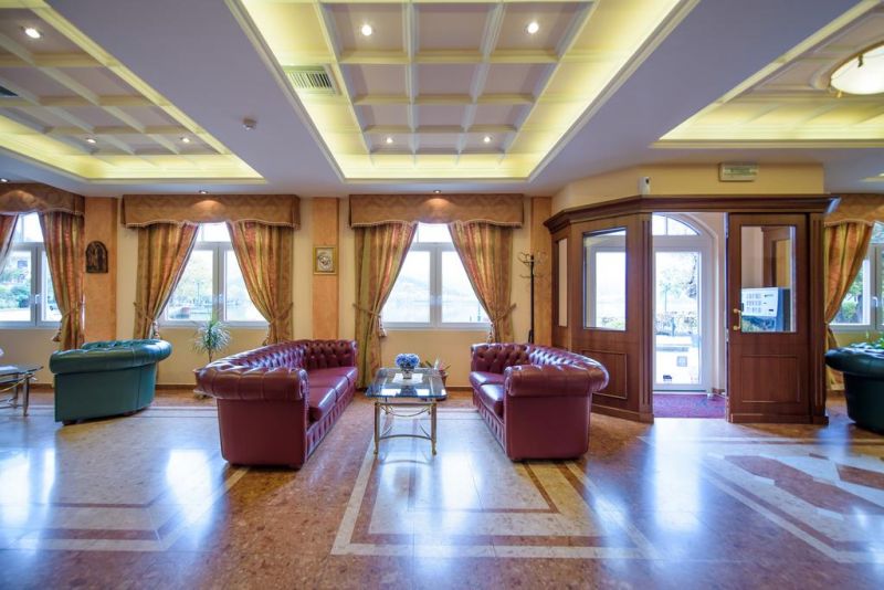 Kastoria 4*
