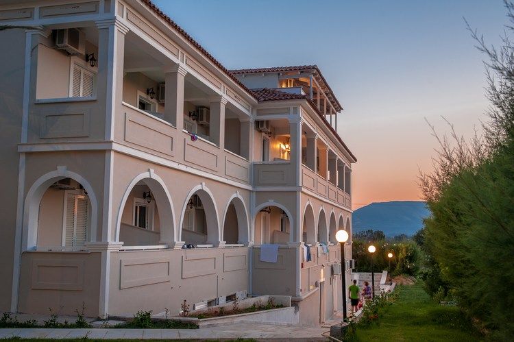 Klelia Beach Hotel 3*