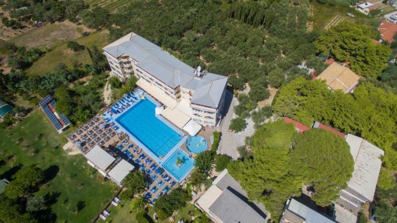 Koukounaria Hotel & Suites 4*
