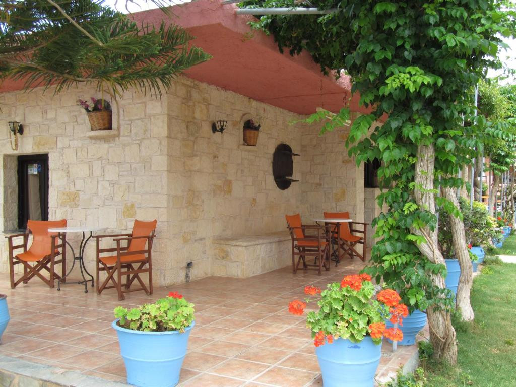 Kri Kri Village Holiday Apt 3*