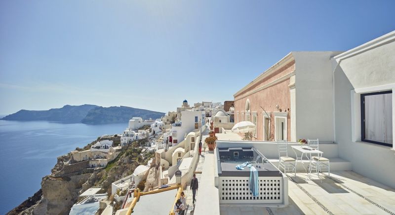 La Maltese Oia Luxury Suites 4*