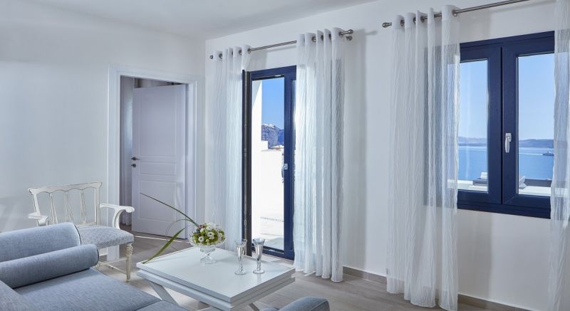 La Maltese Oia Luxury Suites 4*