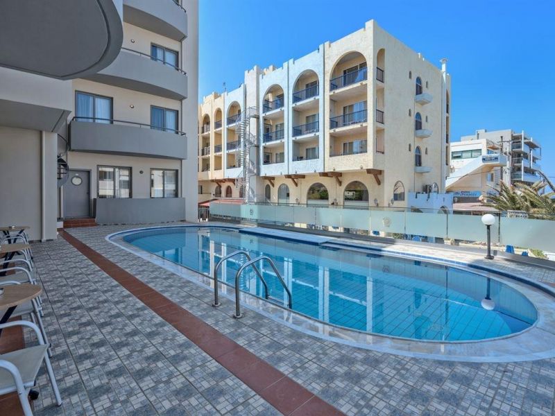 Lefkoniko Beach Icarus Suites 3*