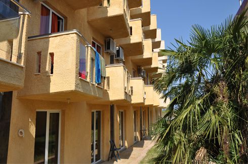 Lilalo Hotel 2*