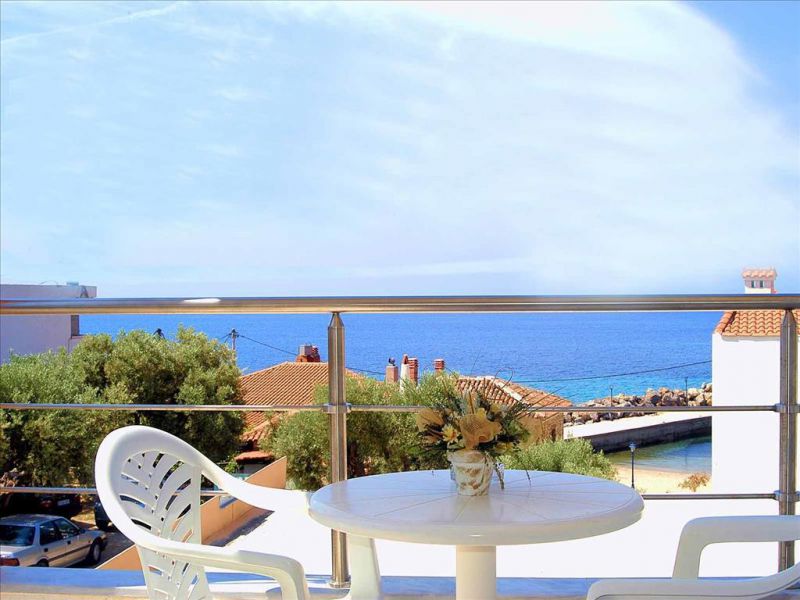 Xenios Loutra Beach 3*