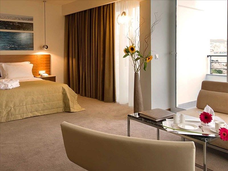 Lucy Hotel 5*