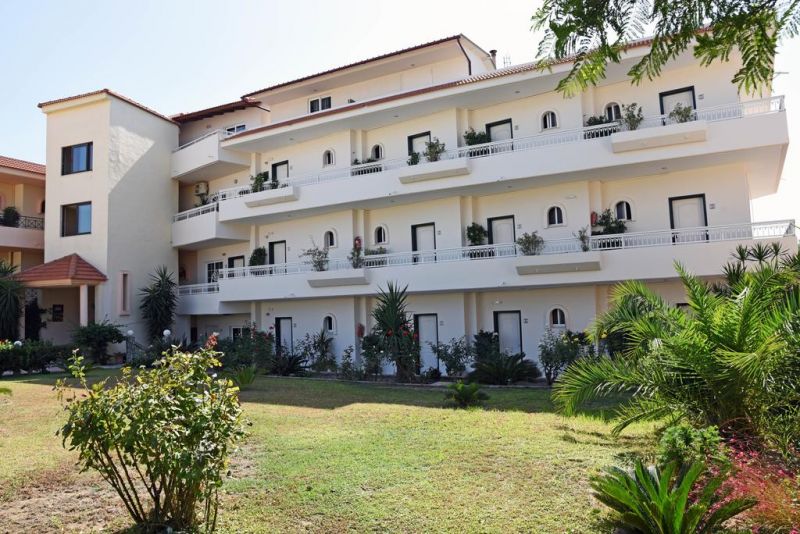 Lyristis Studios 2*