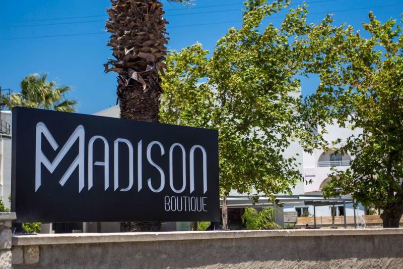 Madison Hotel 2*