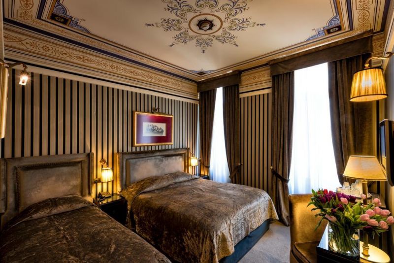 Maison Grecque 4*