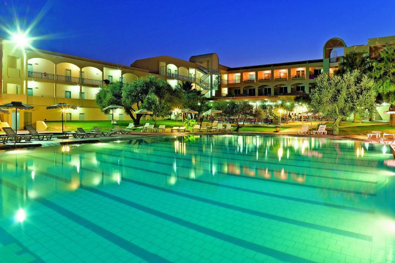 Marianna Palace 4*