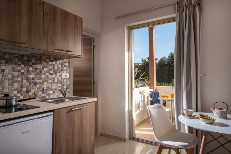 Marianthi Apartments Platanes 2*