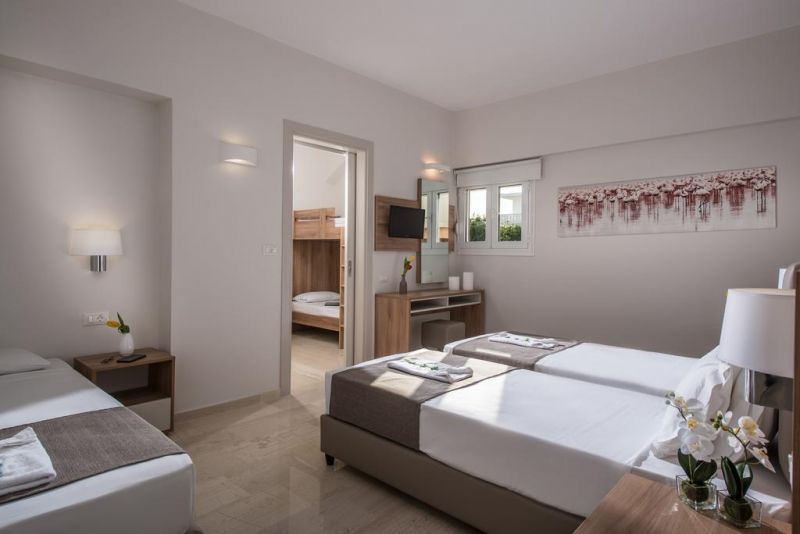 Marianthi Apartments Platanes 2*