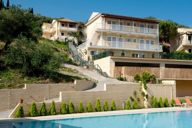 Marina Apt 2*