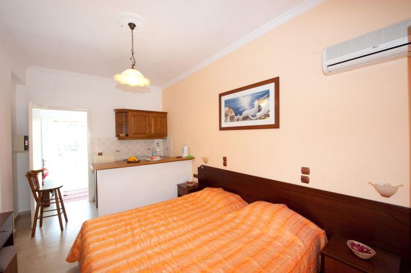 Marina Apt 2*
