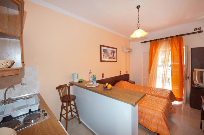 Marina Apt 2*