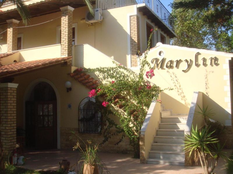 Marylin Apartments 2*