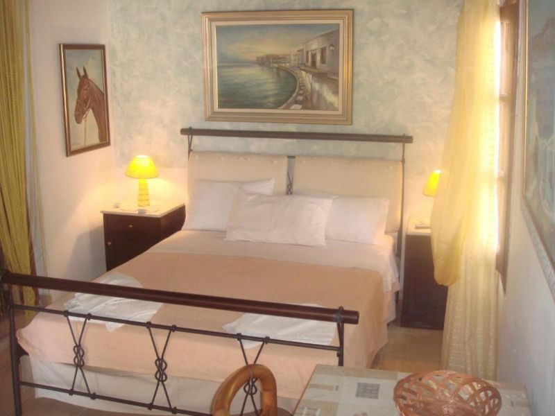 Marylin Apartments 2*