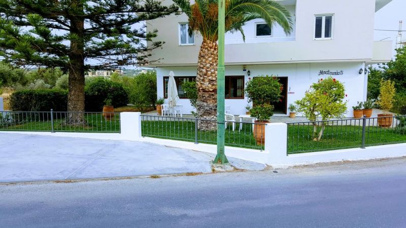 Mastorakis Hotel And Studios 2*