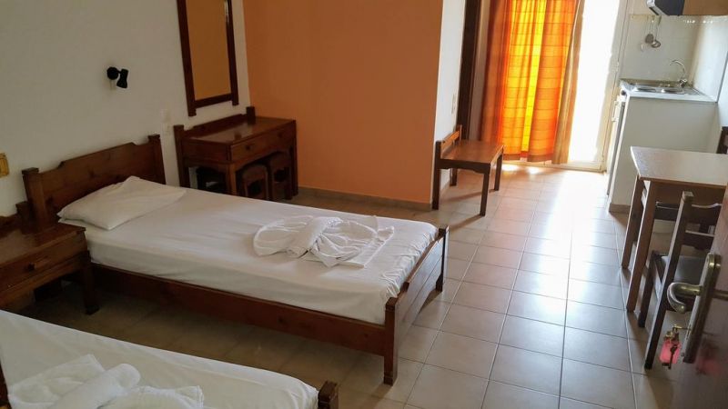 Mastorakis Hotel And Studios 2*