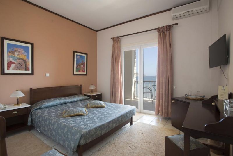 Methoni Beach Hotel 2*