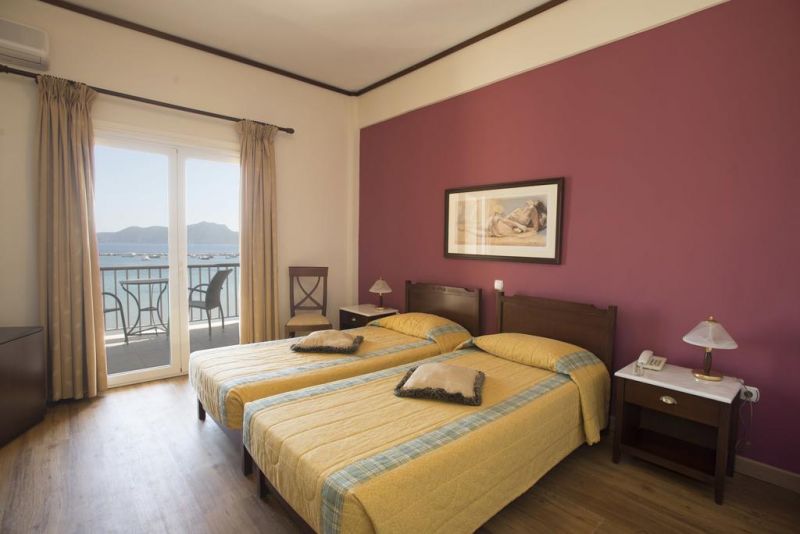Methoni Beach Hotel 2*