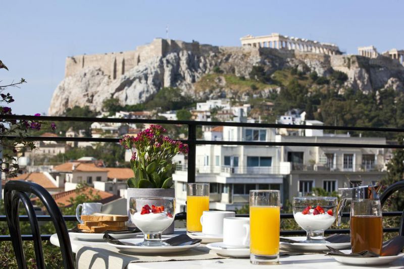 Metropolis Hotel 2*